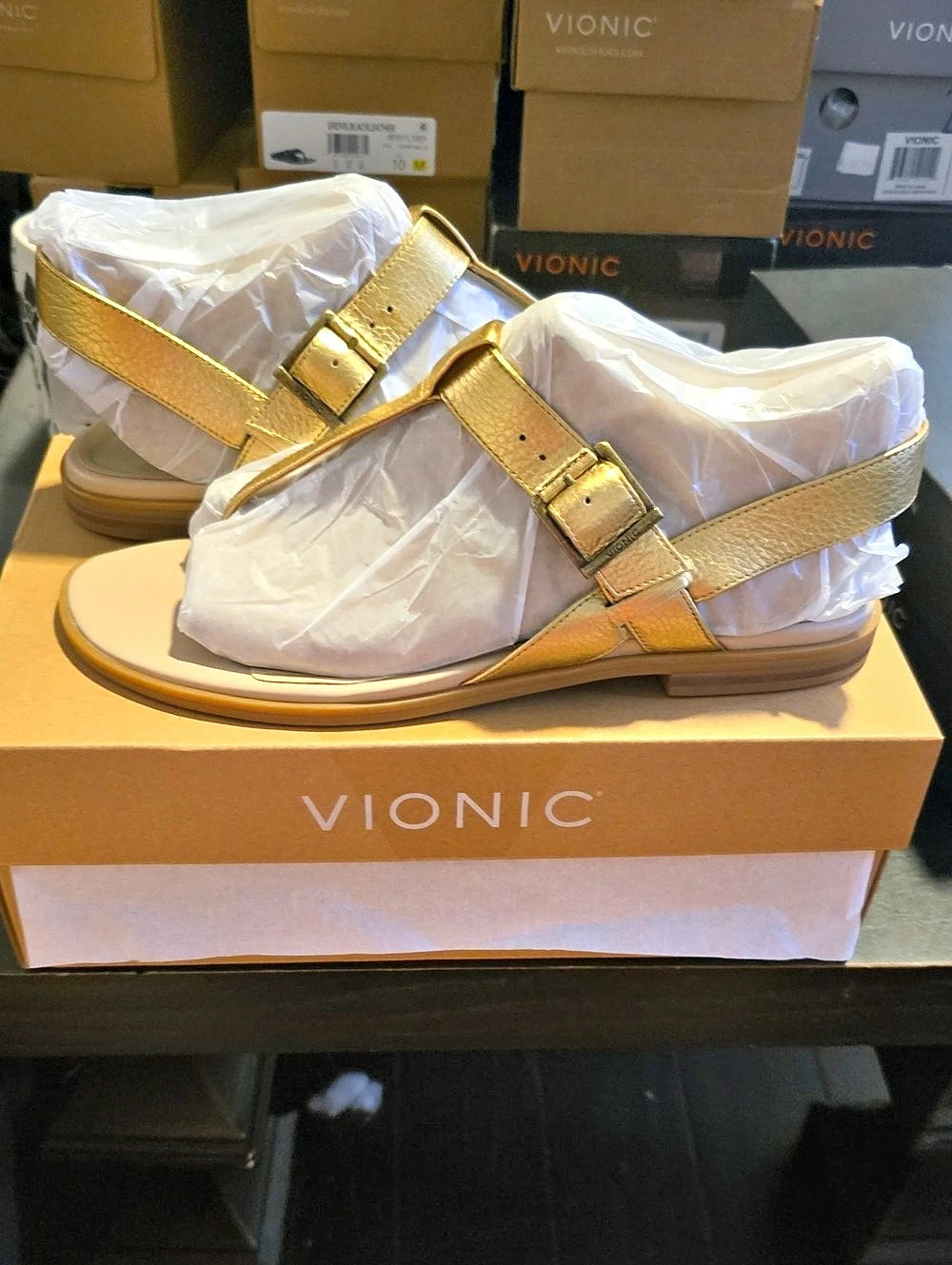 NIB Vionic Cora Thong Sandal Metallic Gold